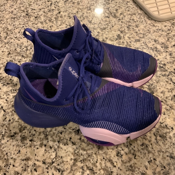 Nike Shoes - Women’s Nike SuperRep 2 size 7
